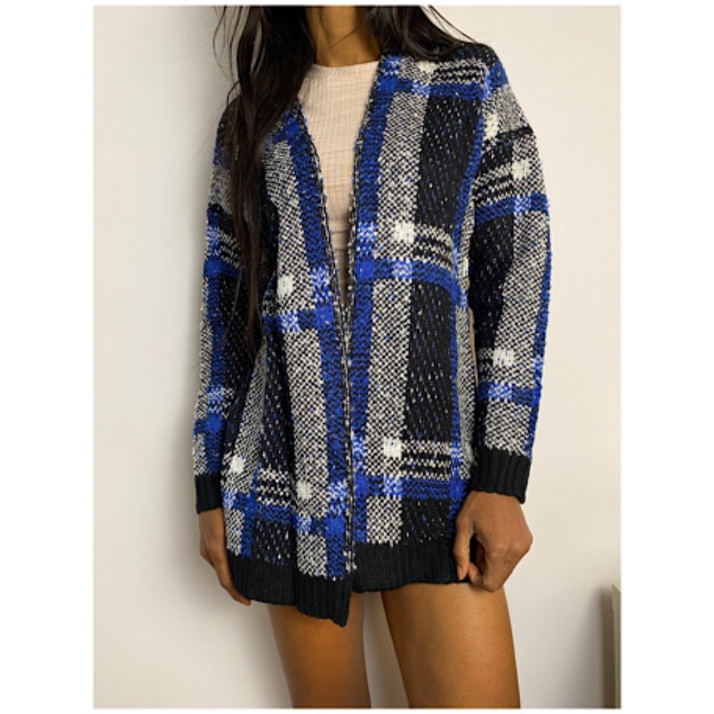 Womens Long Sleeve Loose fit  Open Front Cardigan Sweater Outerwear Coat NWOT